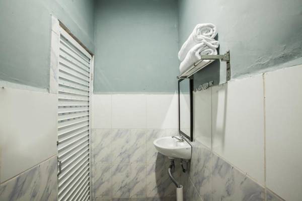 OYO 990 Stadion Residence Syariah