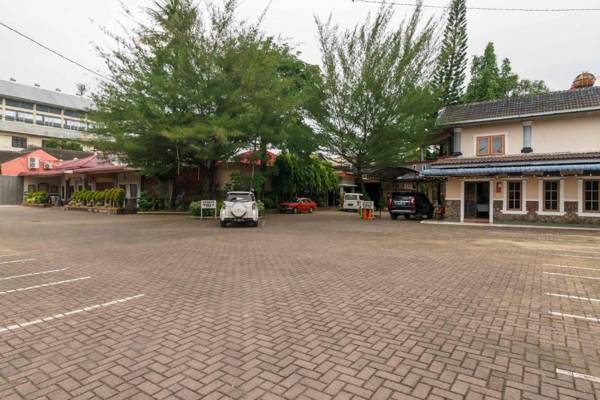 RedDoorz Plus @ Setiabudi Medan 4