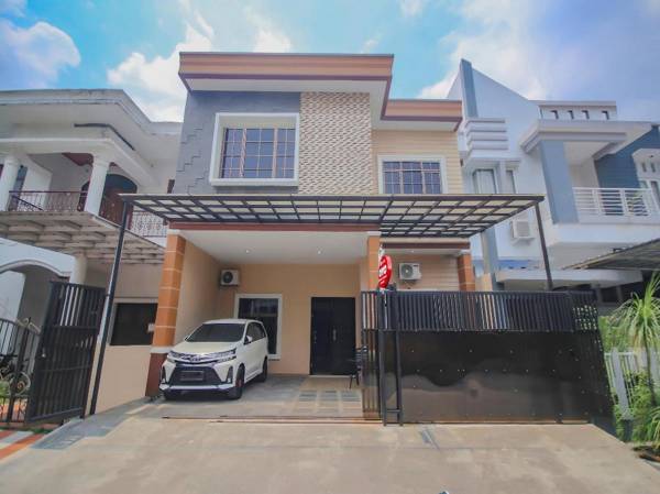 OYO 90338 Rumah Yasmin Syariah