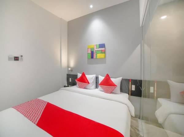 OYO 90447 Kardopa Hotel Megapark