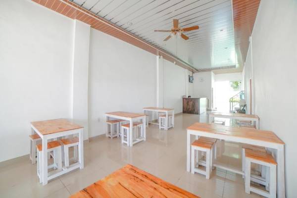 OYO 90457 Anara Residence & Guest House