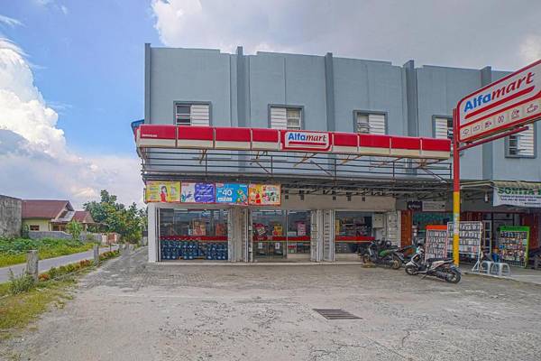 OYO 90637 Rumah Ni Karo