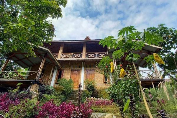 Semila Guesthouse at Desa Wisata Tangkahan