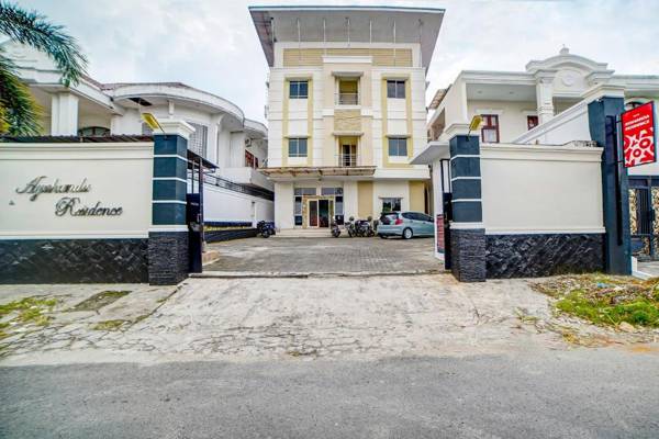 OYO 91170 Ayahanda Residence