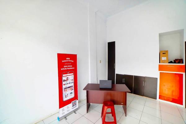 OYO 91220 Infinite Residence