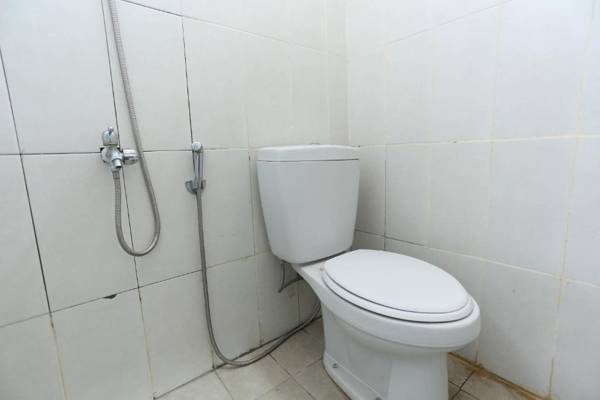 Vaccinated Staff - SPOT ON 1784 TNC Residence Syariah