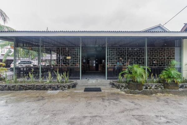 RedDoorz at Jalan Babepalar Rike Manado