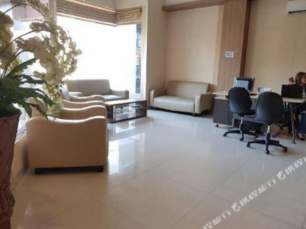 Miracle Hotel Manado