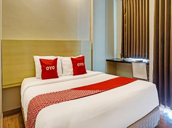 Collection O 91288 Chrysant Premiere Residence