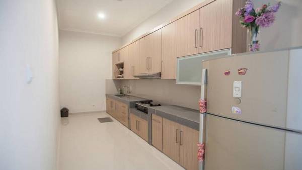 RedDoorz Syariah near Universitas Negeri Malang