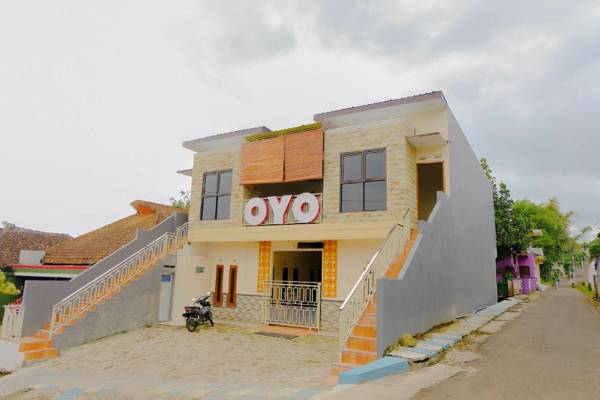 OYO 605 Queen Homestay