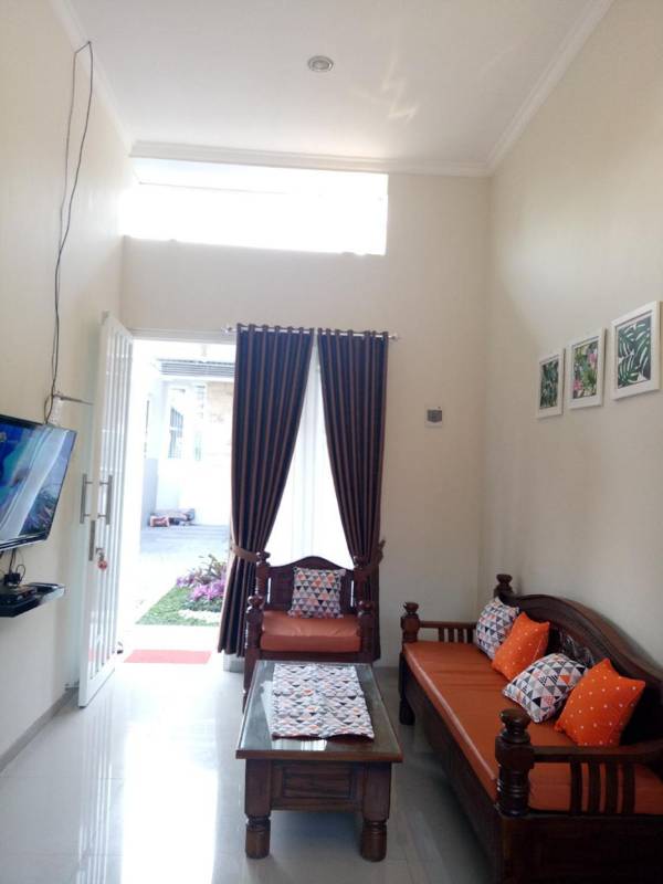 Villa Keluarga Permata