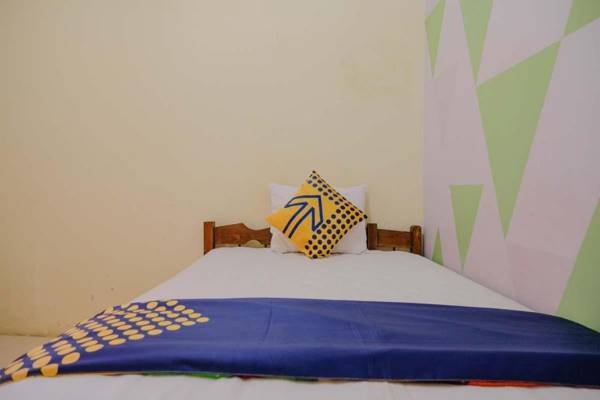 SPOT ON 2368 Dahlia Homestay Family Residence