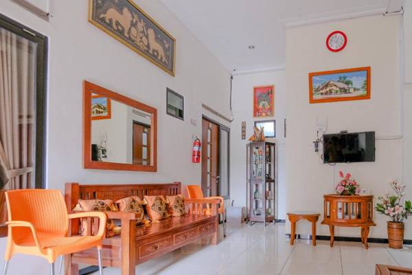 OYO 2317 Griya Merjosari Family Syariah