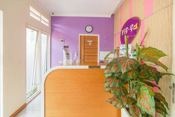 Sans Hotel Fif Fa Malang