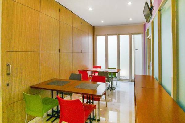 Sans Hotel Fif Fa Malang