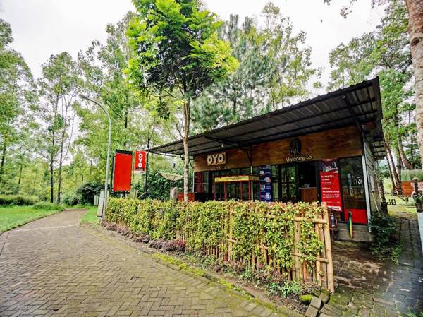 OYO 90474 Caravan Camp