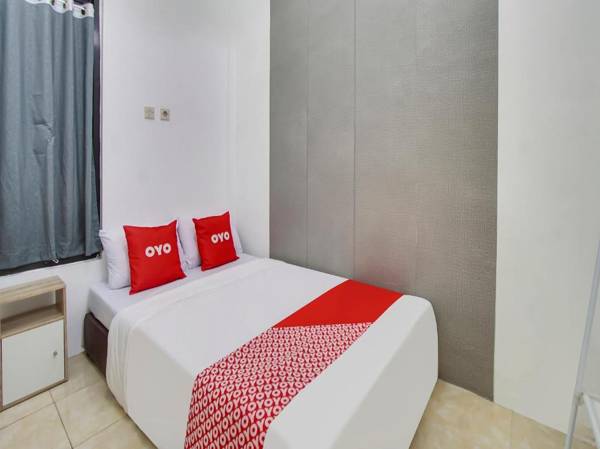 OYO 90950 Forzando House