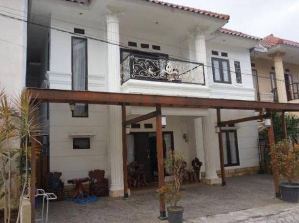 Comfort Living at Villa Kusuma Estate 36 by Vhb Group