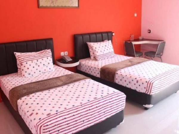 Tulip Guest House and Cafe