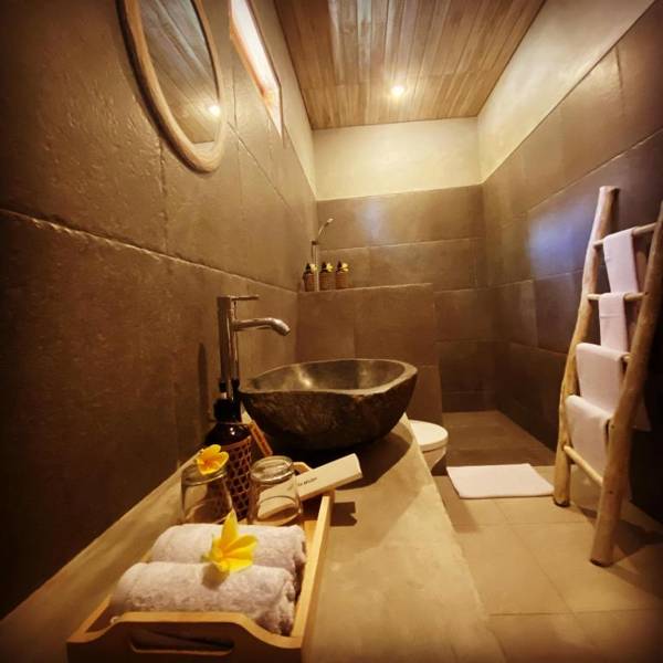 Golden Garuda Cottages