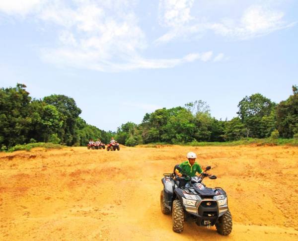 Mayang Sari Beach Resort