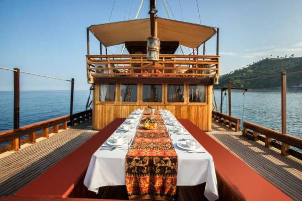 Plataran Phinisi Felicia a Luxury Private Cruise