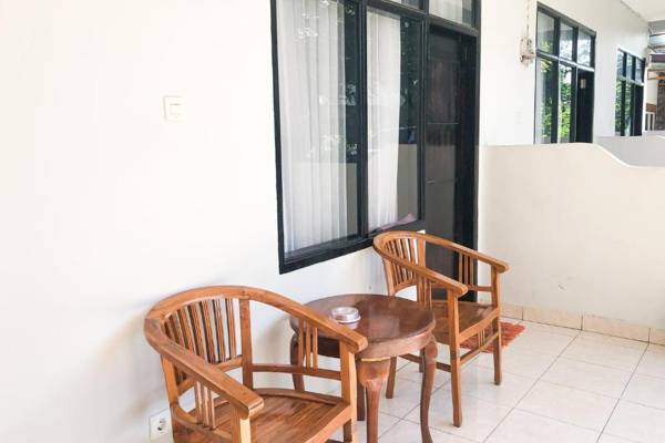 Cahaya Adrian Near Komodo Airport