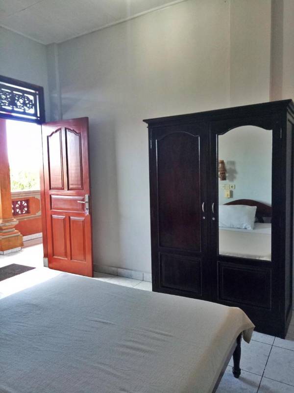 Taman Mekar Beach Inn 2