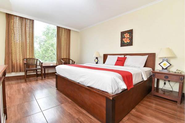 RedDoorz @ Raya Kuta