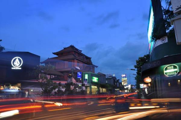 Bemo Corner Guest House