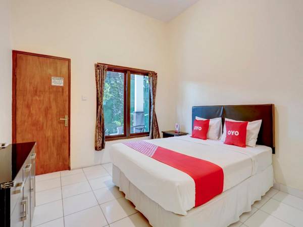 OYO 90053 Paradise Inn