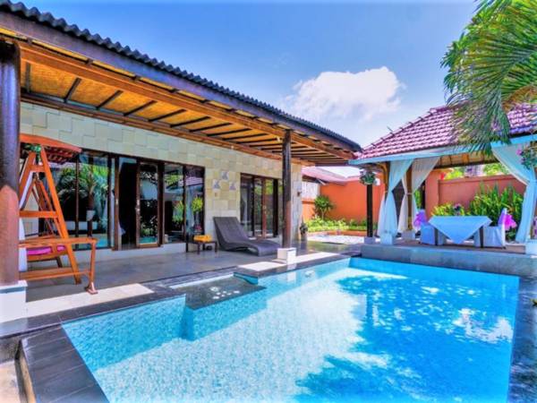 Romantic Private Pool Villa In Kuta