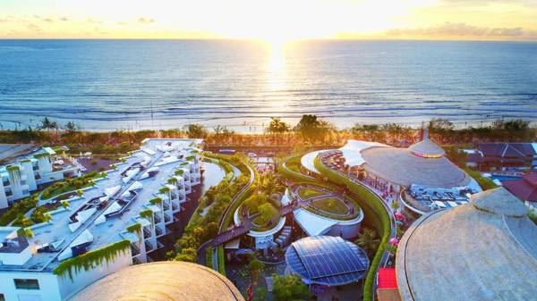 YELLO Kuta Beachwalk Bali