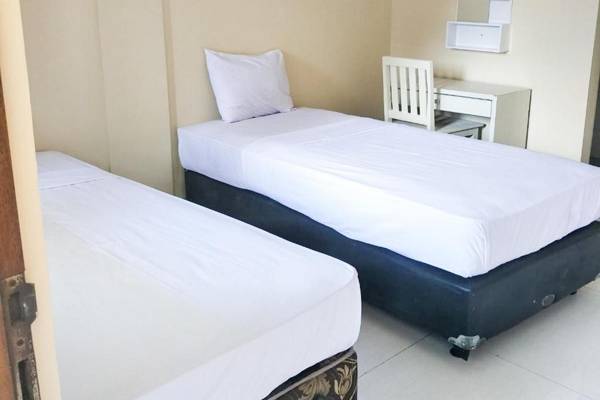 KoolKost near Beachwalk Shopping Center