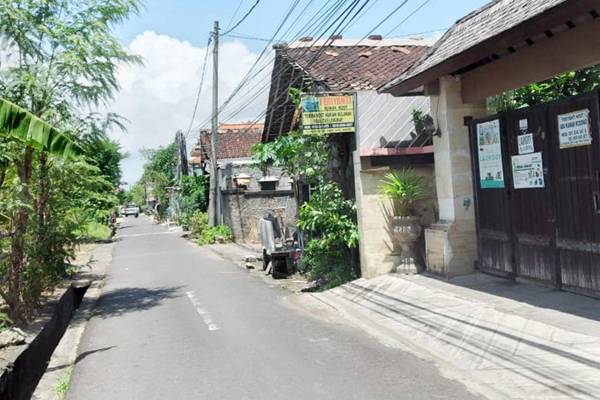 Guest House Tuban Syariah Near Ngurah Rai International Airport
