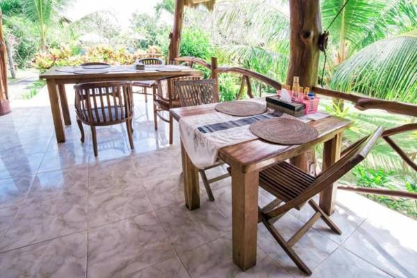 Merta Sari Balangan Bungalows