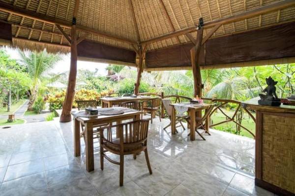 Merta Sari Balangan Bungalows