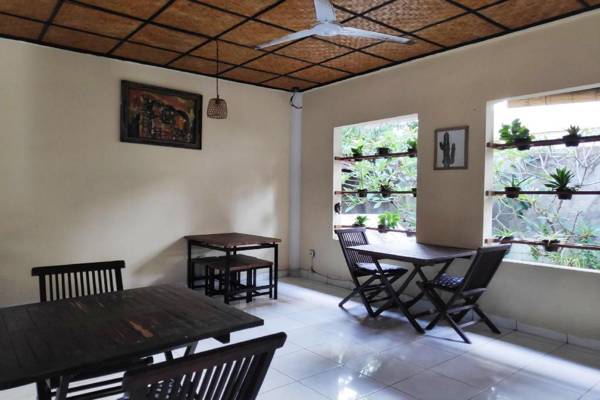 OYO 3923 Villa Puri Royan