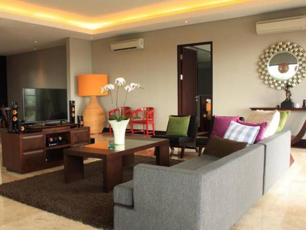 Sun Island Suite & Spa Goa Gong