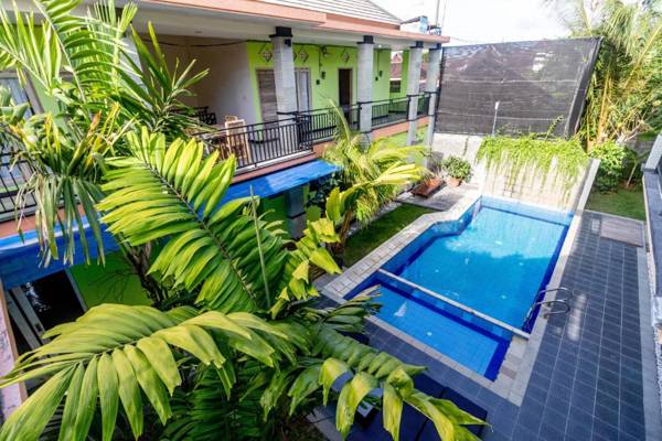 Tirai Bambu Jimbaran