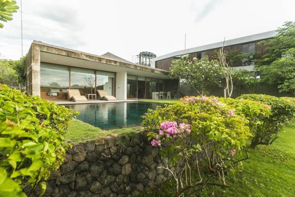 Beachfront Villa Nakar Two