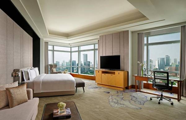 Workspace - The Ritz-Carlton Hotel Jakarta Pacific Place