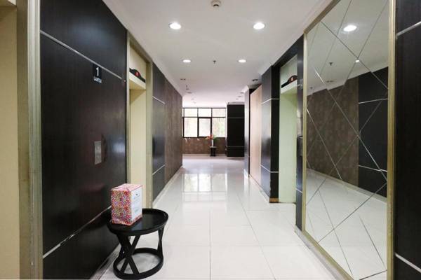 The London Living Apartment at Kebagusan City