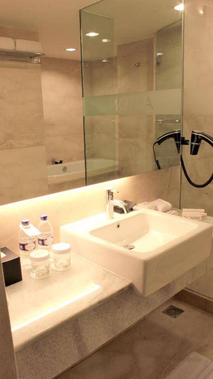 ASTON Pluit Hotel & Residence