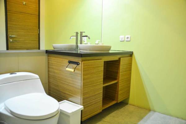 Treehouse Suites - Boutique Serviced Apartment