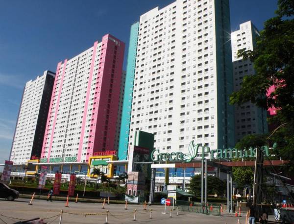 Apartment Green Pramuka ~ OCR