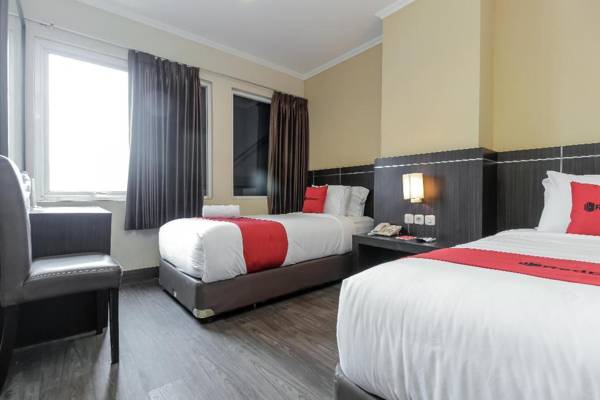 RedDoorz Plus @ Thamrin