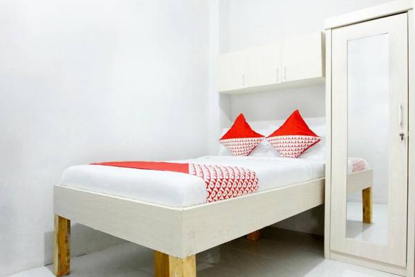 OYO 120 GP Residence