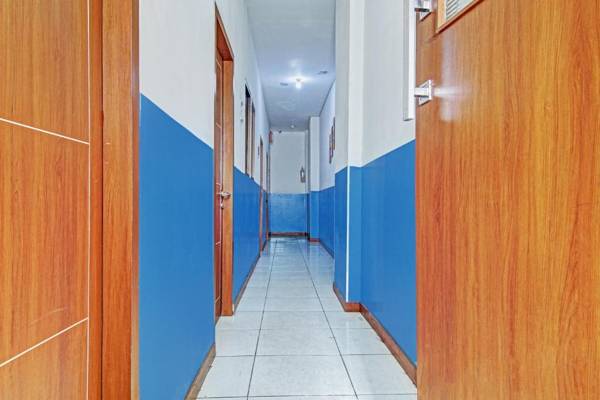 OYO 90422 Mall Of Indonesia